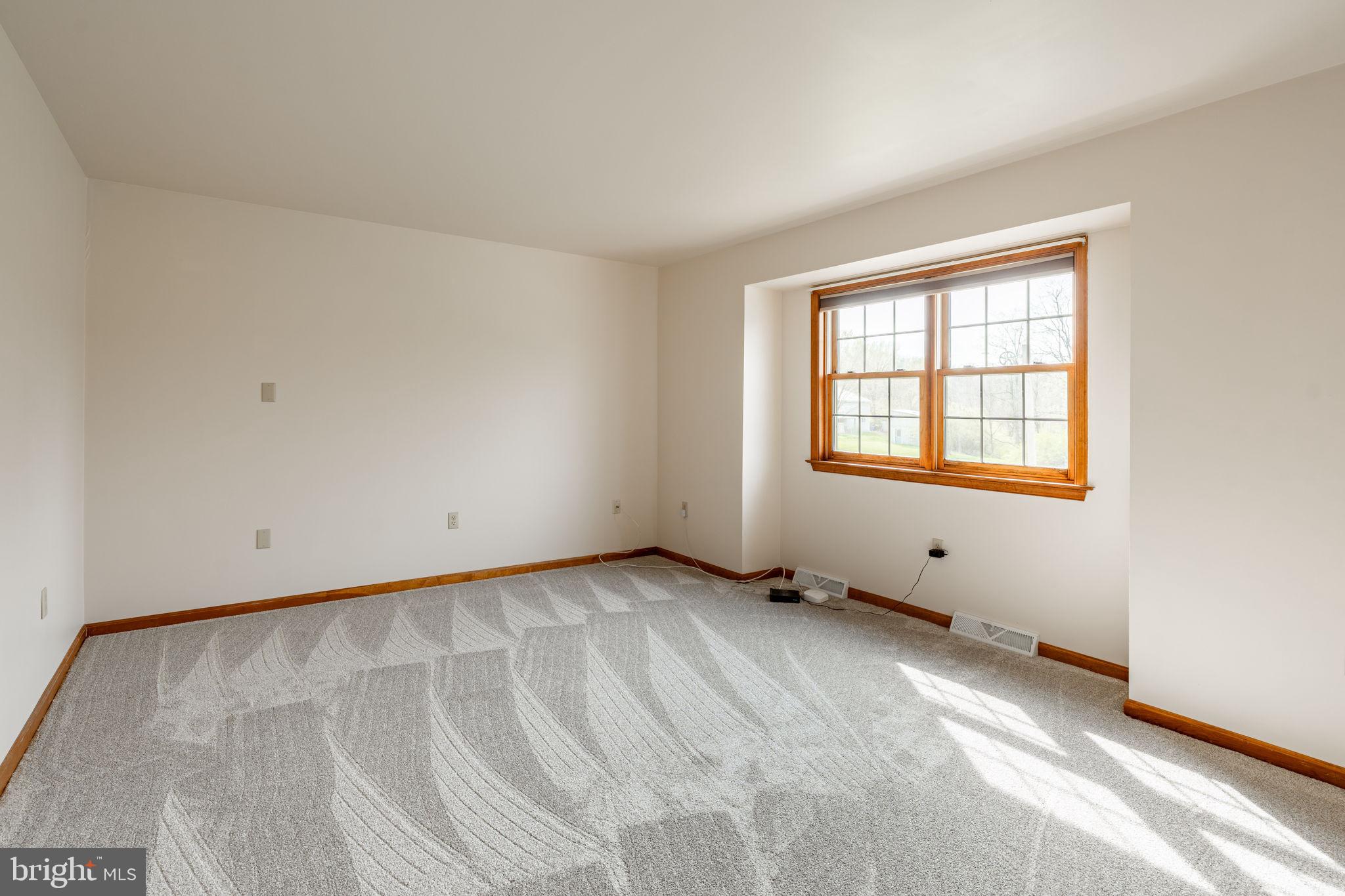 COUNTRY MEADOWS ESTATES - Residential