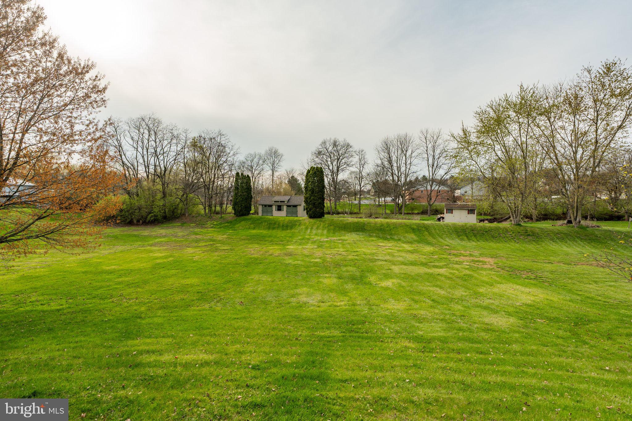 COUNTRY MEADOWS ESTATES - Residential