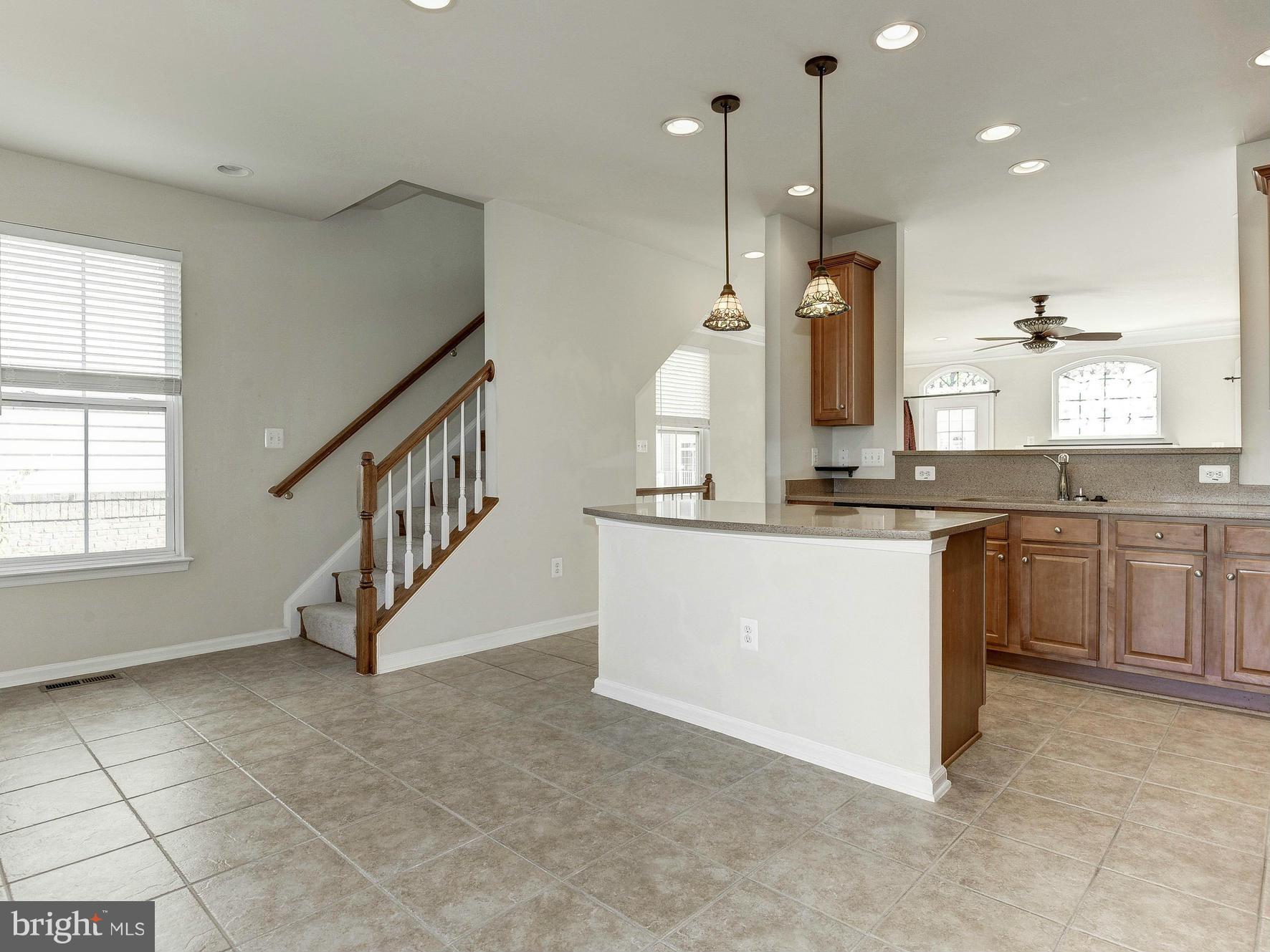 VILLAGE PLACE AT GAINESVILLE - Residential Lease