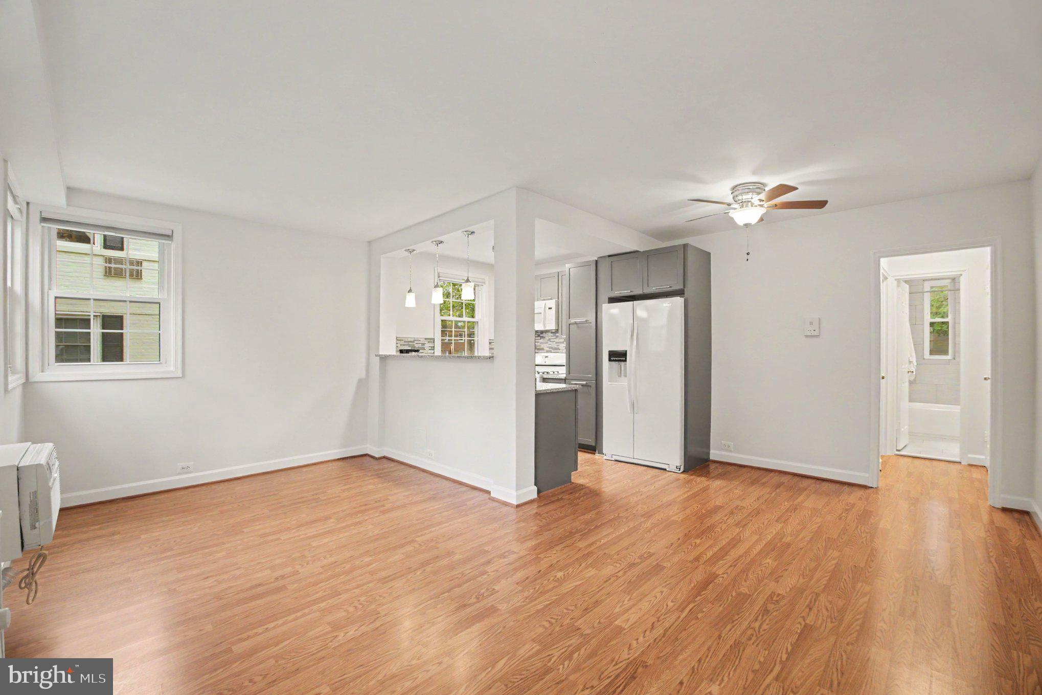 4318 N PERSHING DRIVE 43181