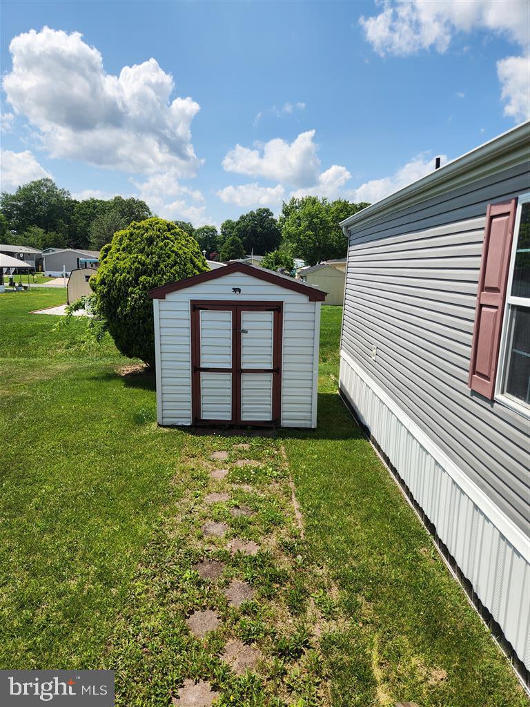 110 ROUNDUP ROAD