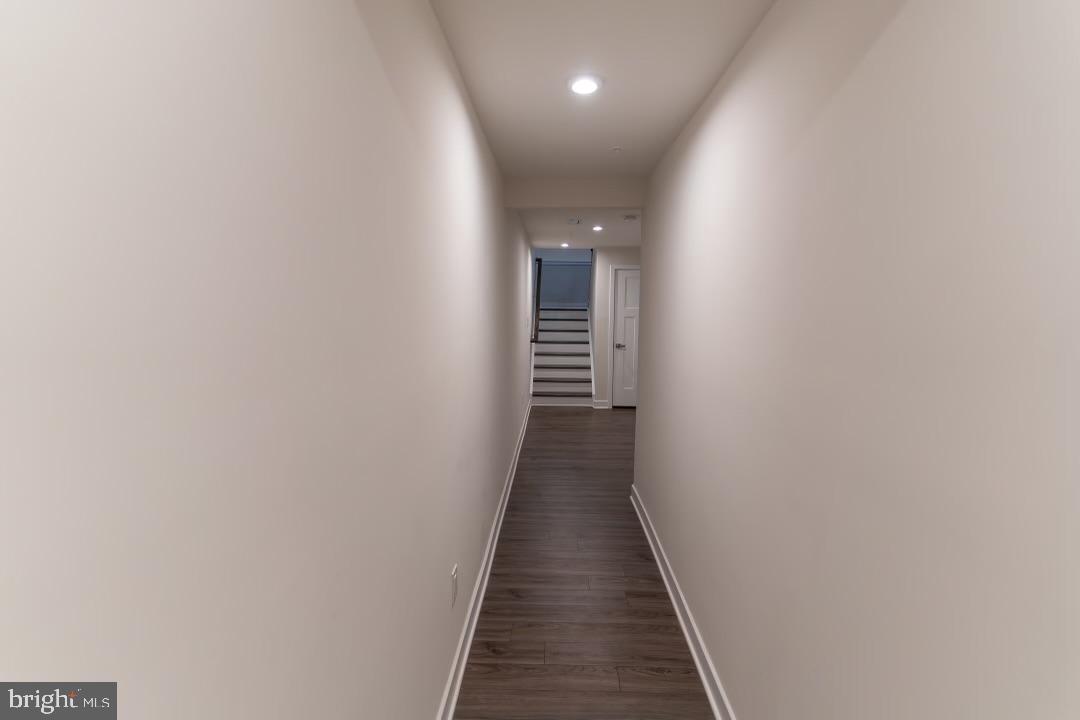 PARKSIDE - Residential Lease