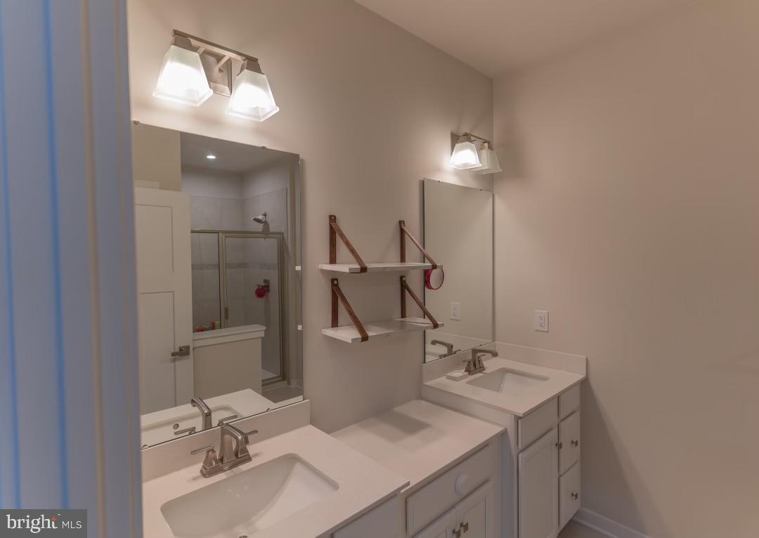 PARKSIDE - Residential Lease