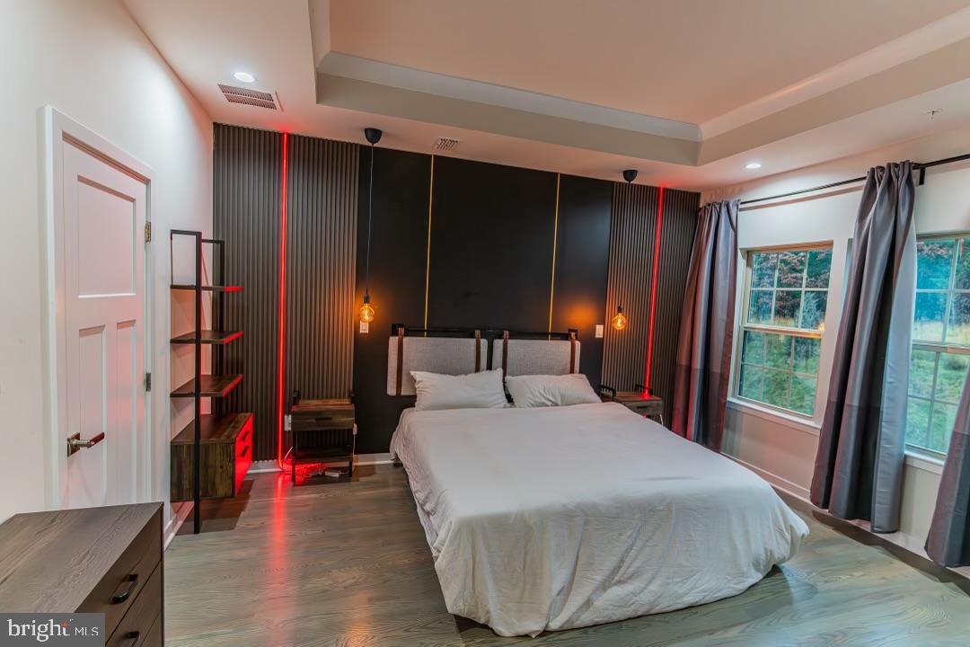 PARKSIDE - Residential Lease