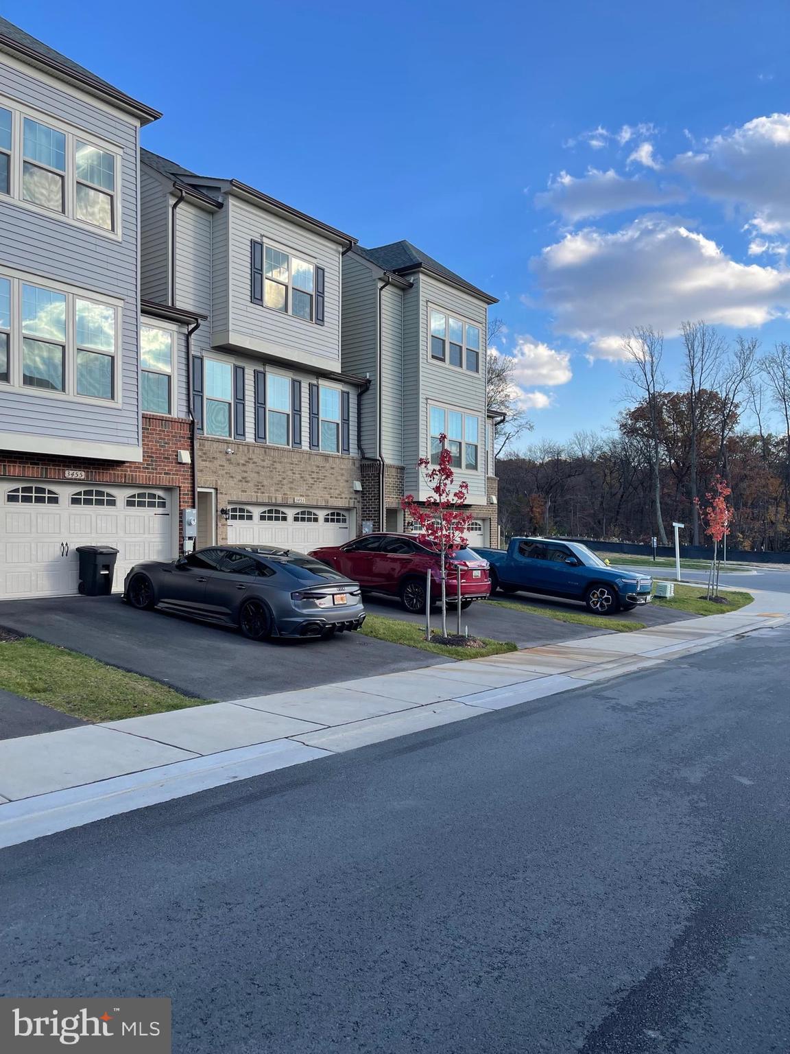 PARKSIDE - Residential Lease