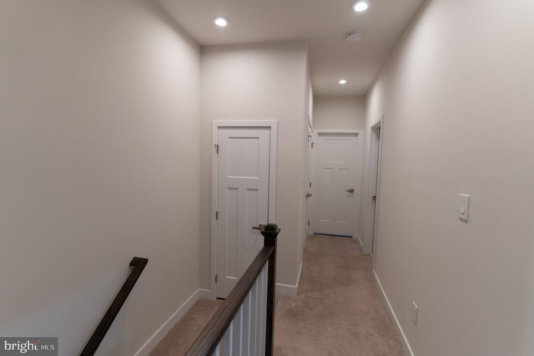 PARKSIDE - Residential Lease