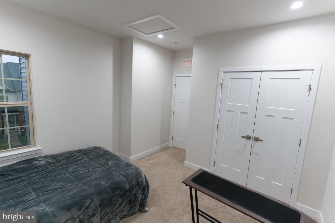 PARKSIDE - Residential Lease