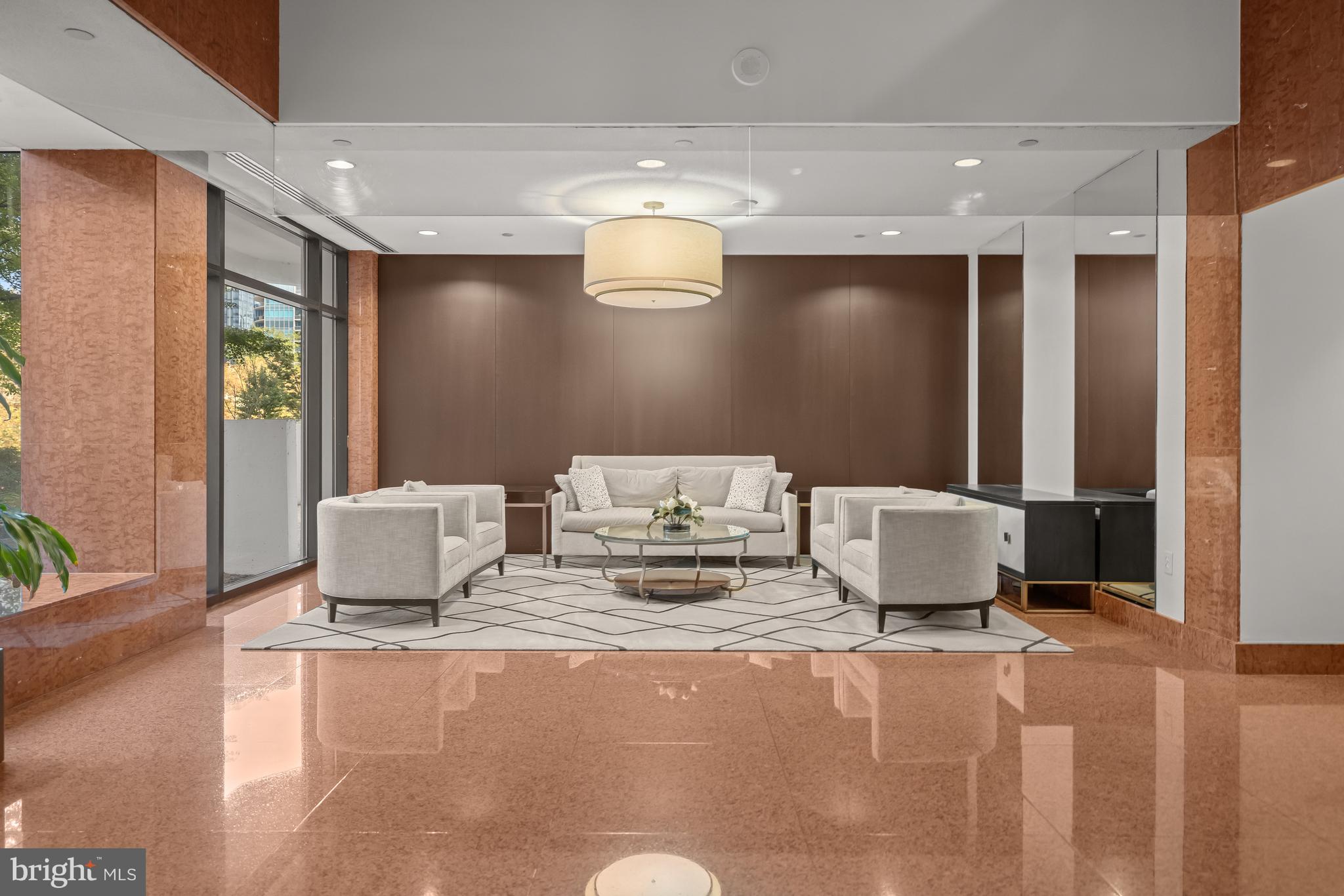 ATRIUM CONDO - Residential