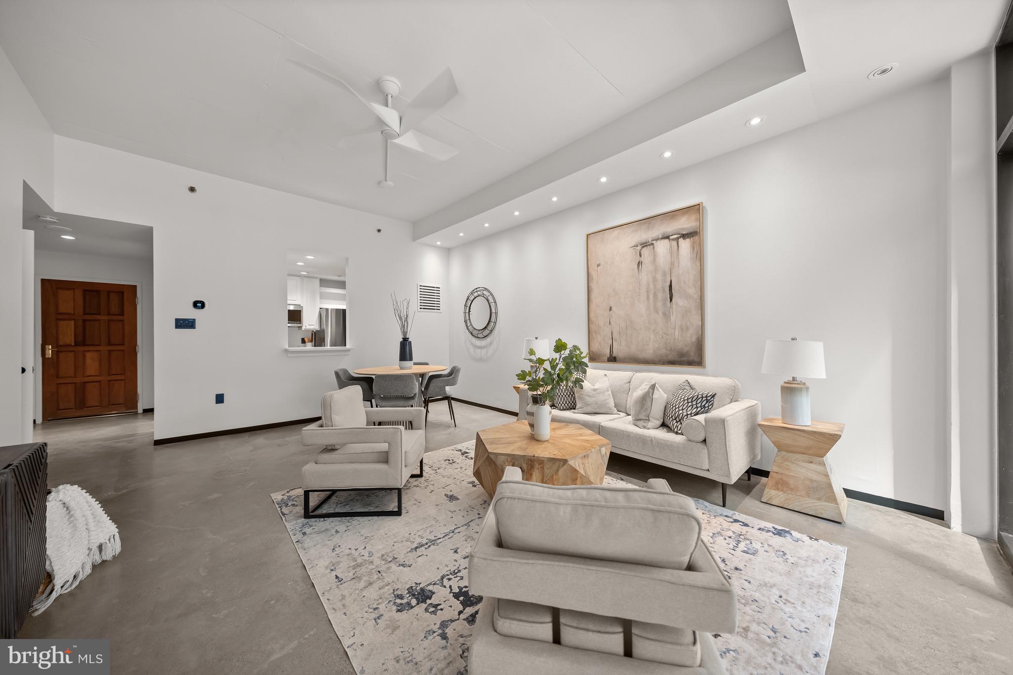 ATRIUM CONDO - Residential