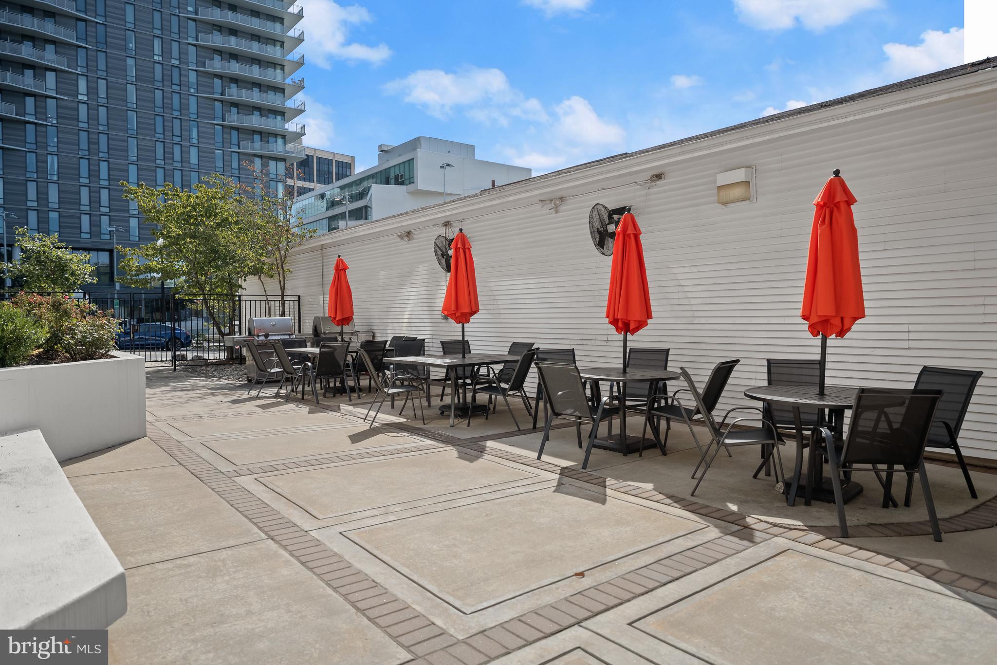 ATRIUM CONDO - Residential