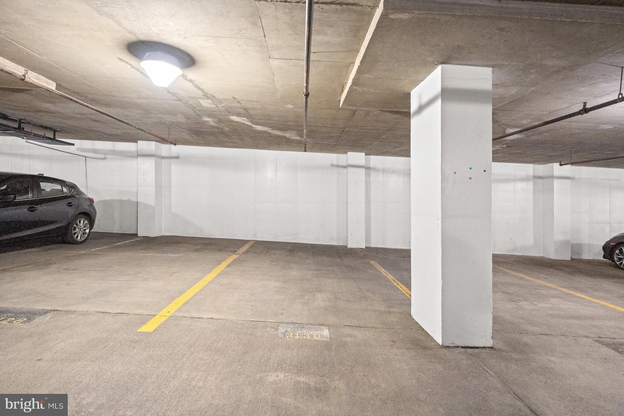 ATRIUM CONDO - Residential