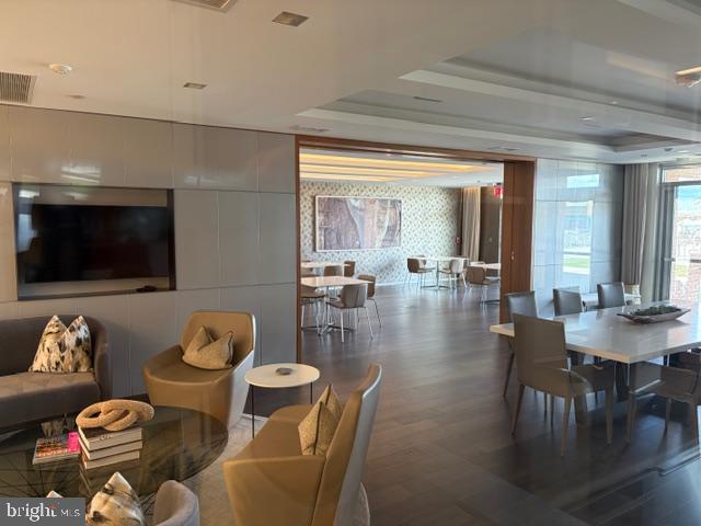 ROBINSON LANDING - Residential