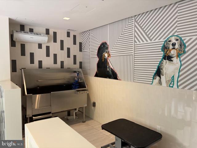 ROBINSON LANDING - Residential