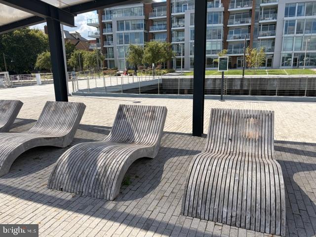 ROBINSON LANDING - Residential