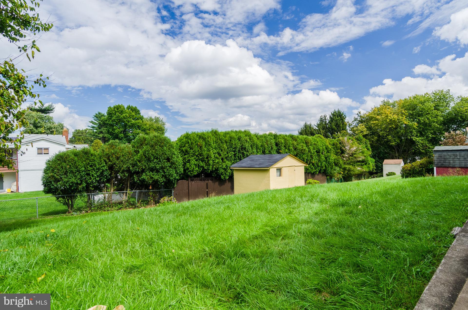 KINGS POINT - Residential Lease