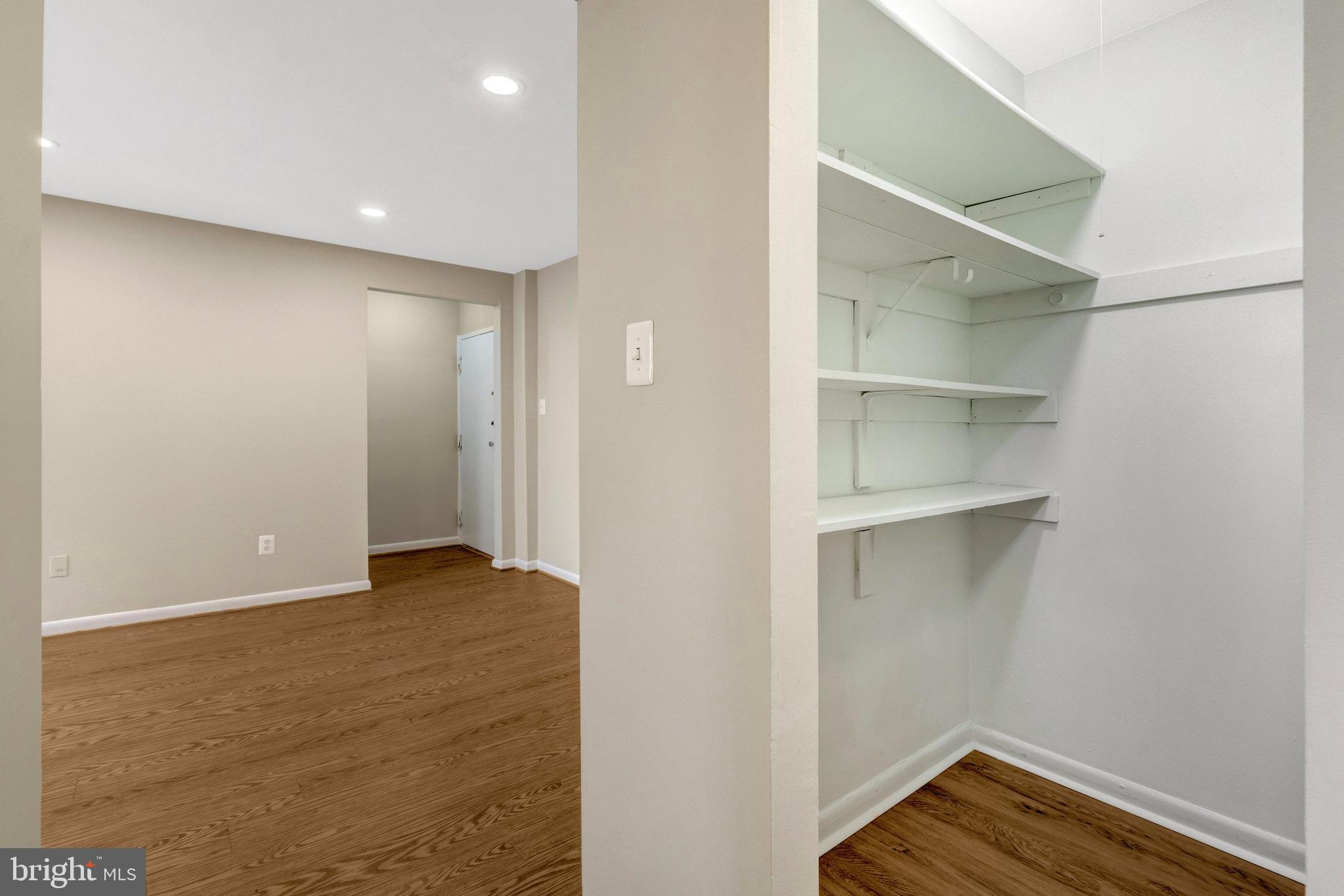 WOODBURN VILLAGE - Residential