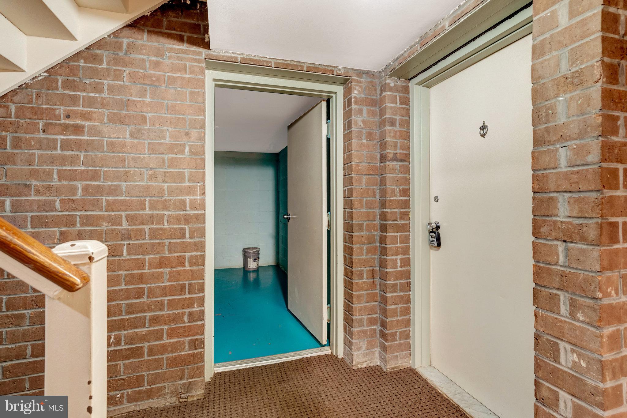 WOODBURN VILLAGE - Residential