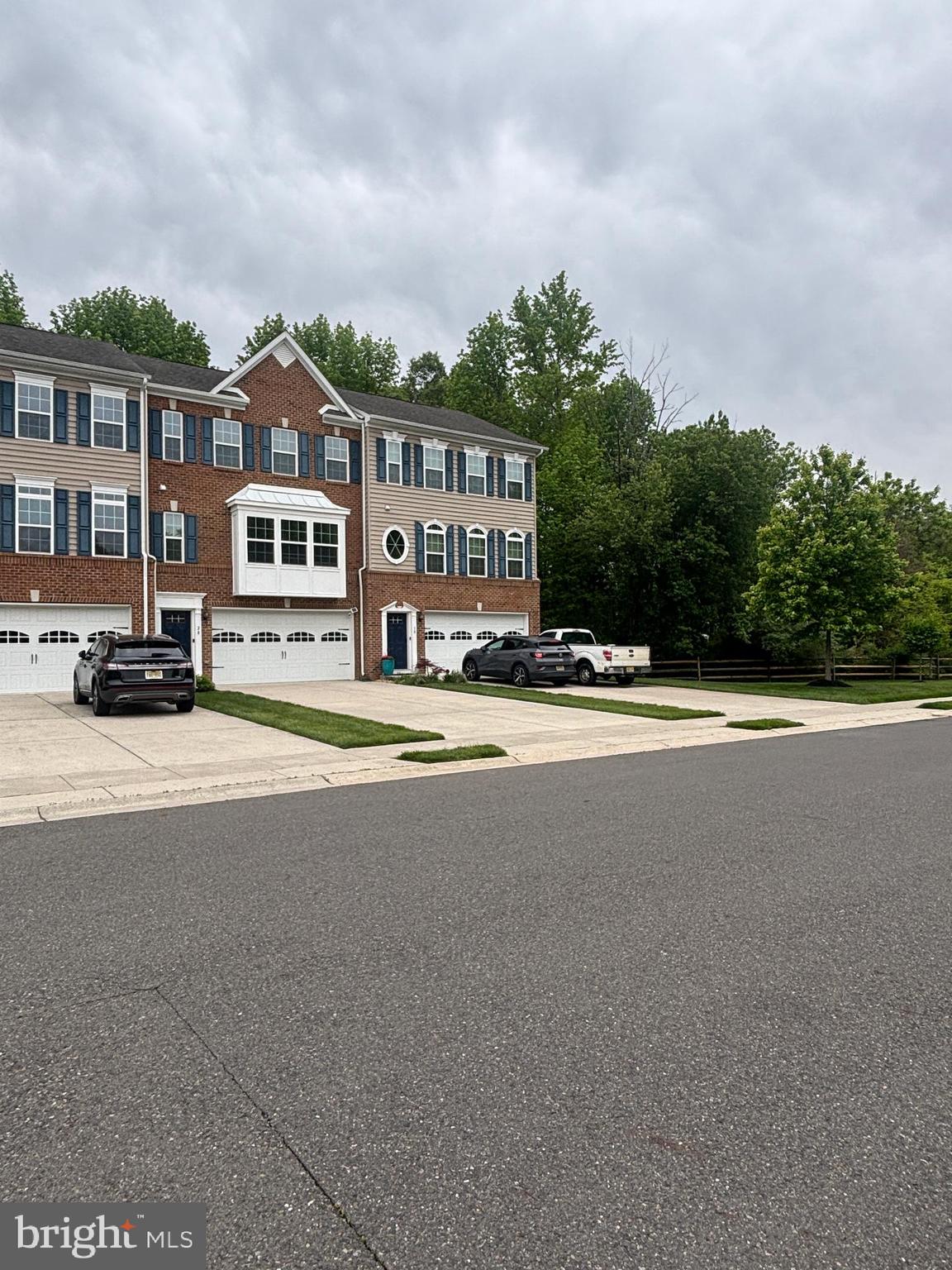 28 GRACE DRIVE