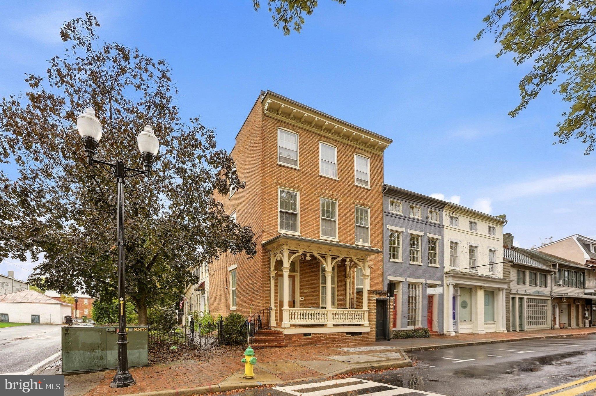 25 W BOSCAWEN STREET