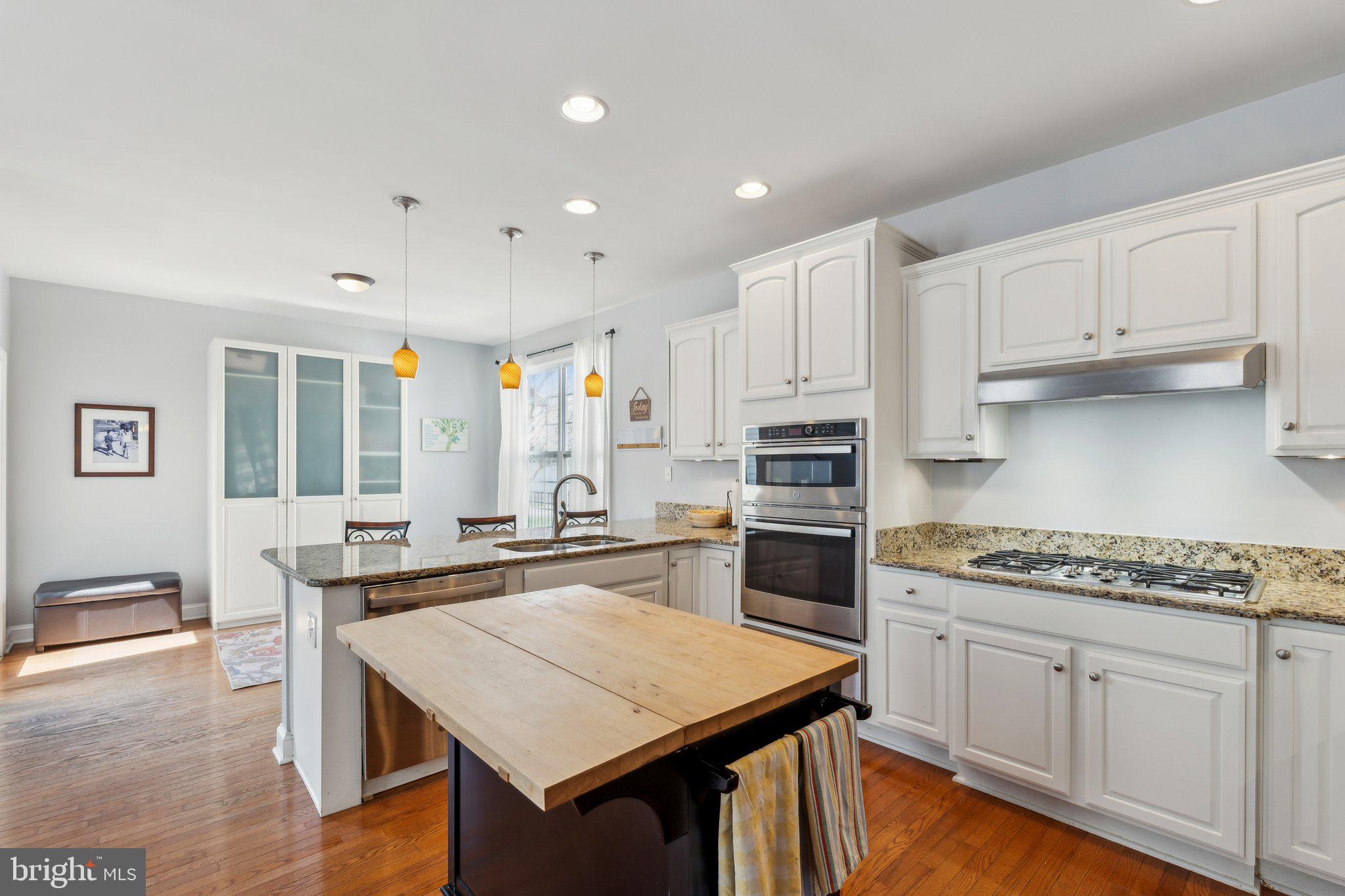 22634 TIVOLI LANE