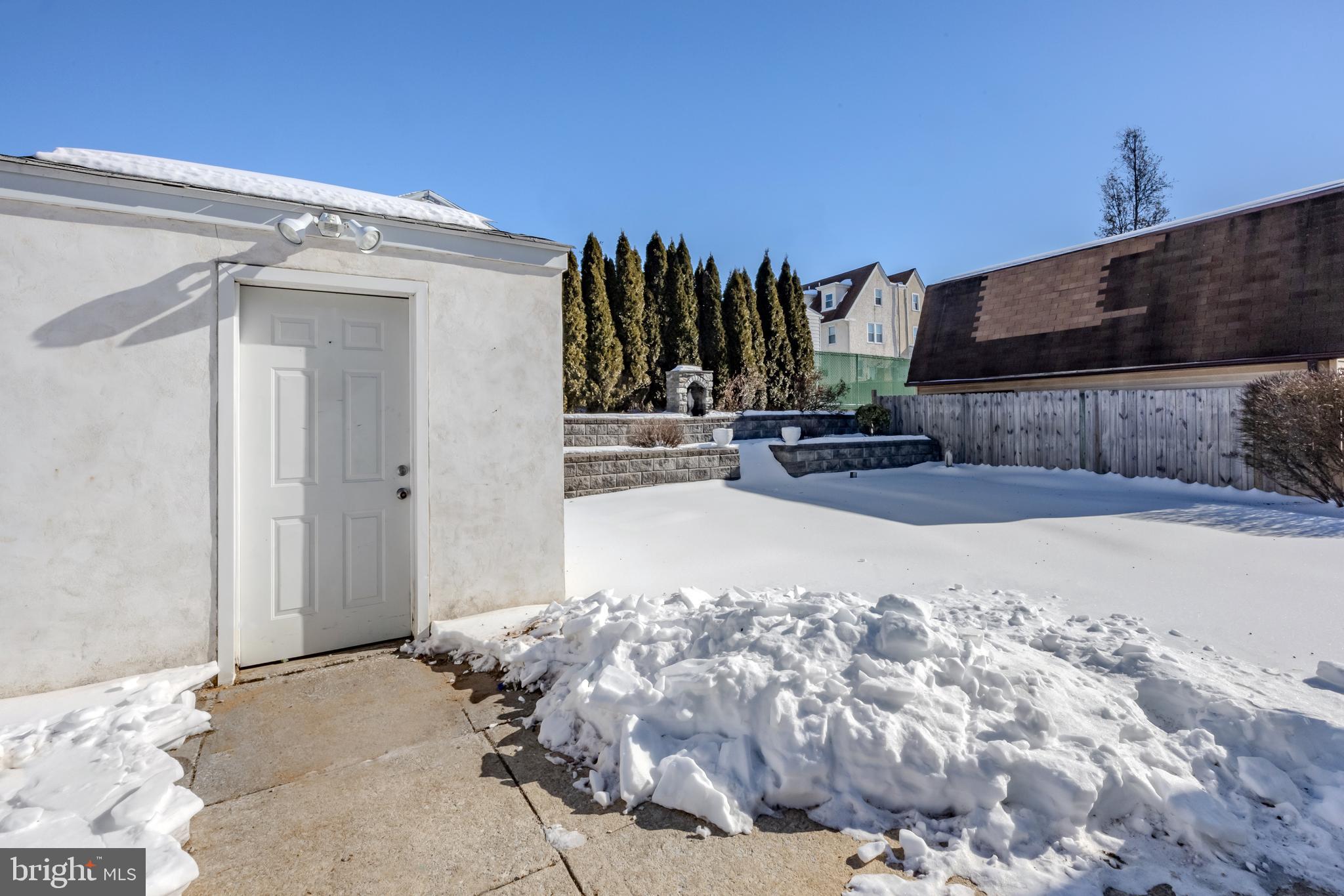 OAKMONT - Residential