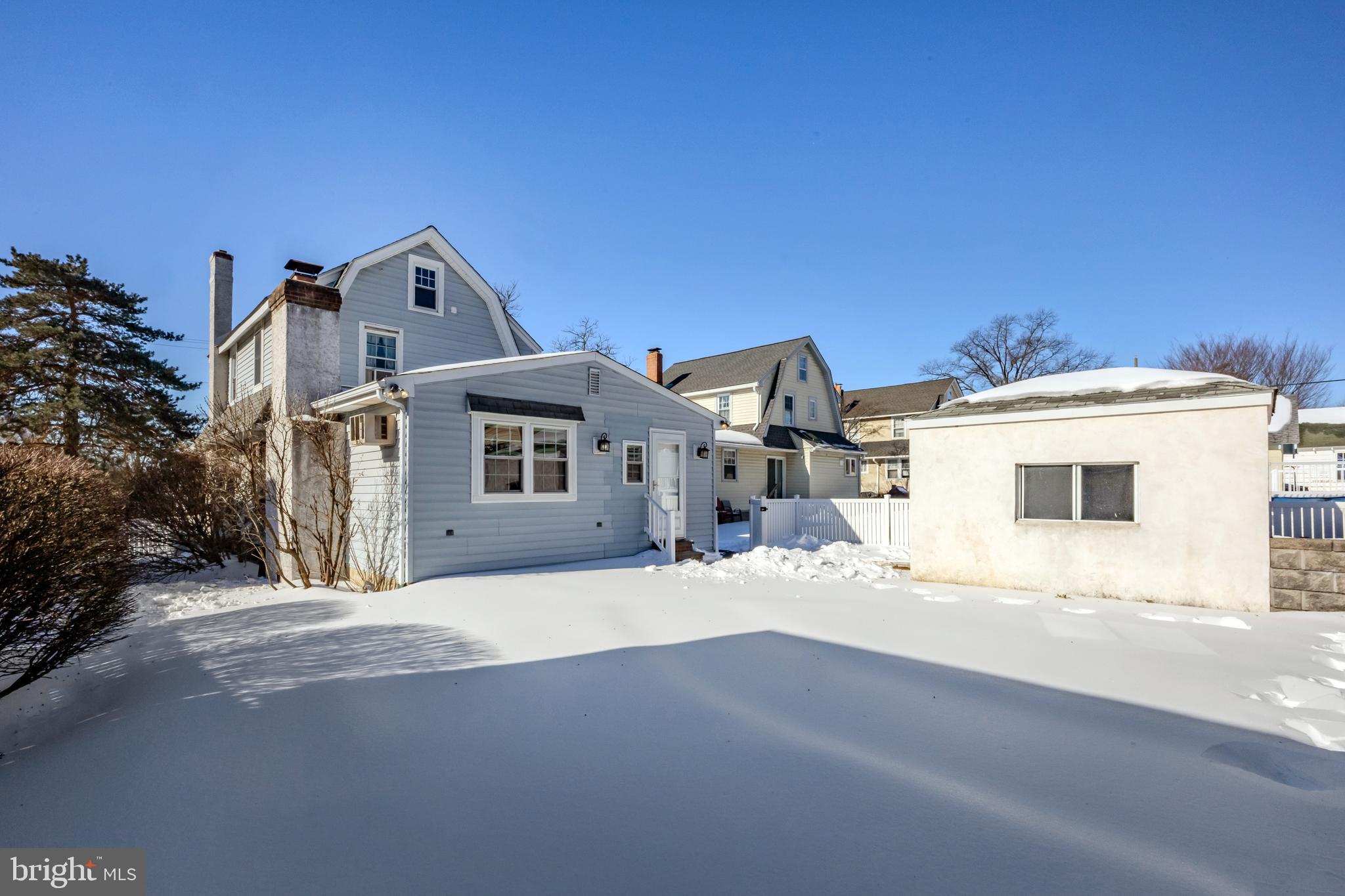 OAKMONT - Residential