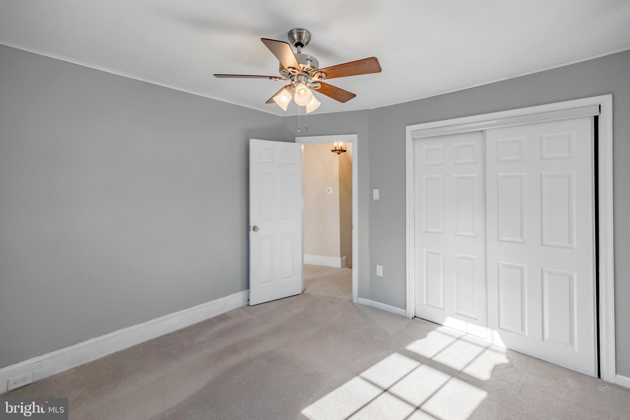 OAKMONT - Residential