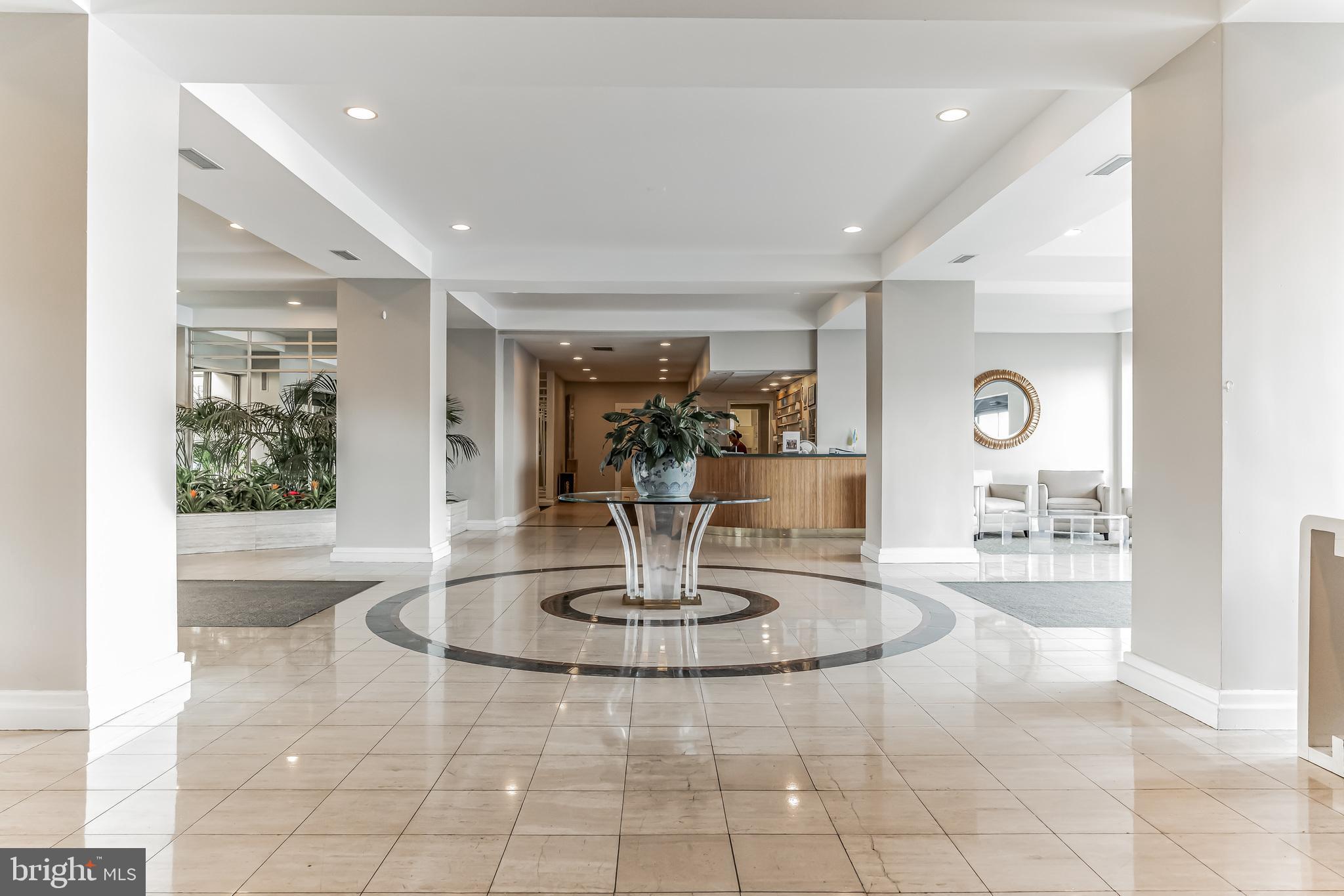 MARINA TOWERS - Residential Lease