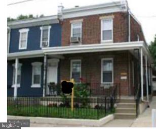 This detach twin house has great potential for a serious first time home buyer or q potential investor looking to make a great profit. The property currently has over $125,000 in equity. So, hurry it will go fast.
This property is being sold AS IS condition.
Contact Listing Agent Eli for more details.