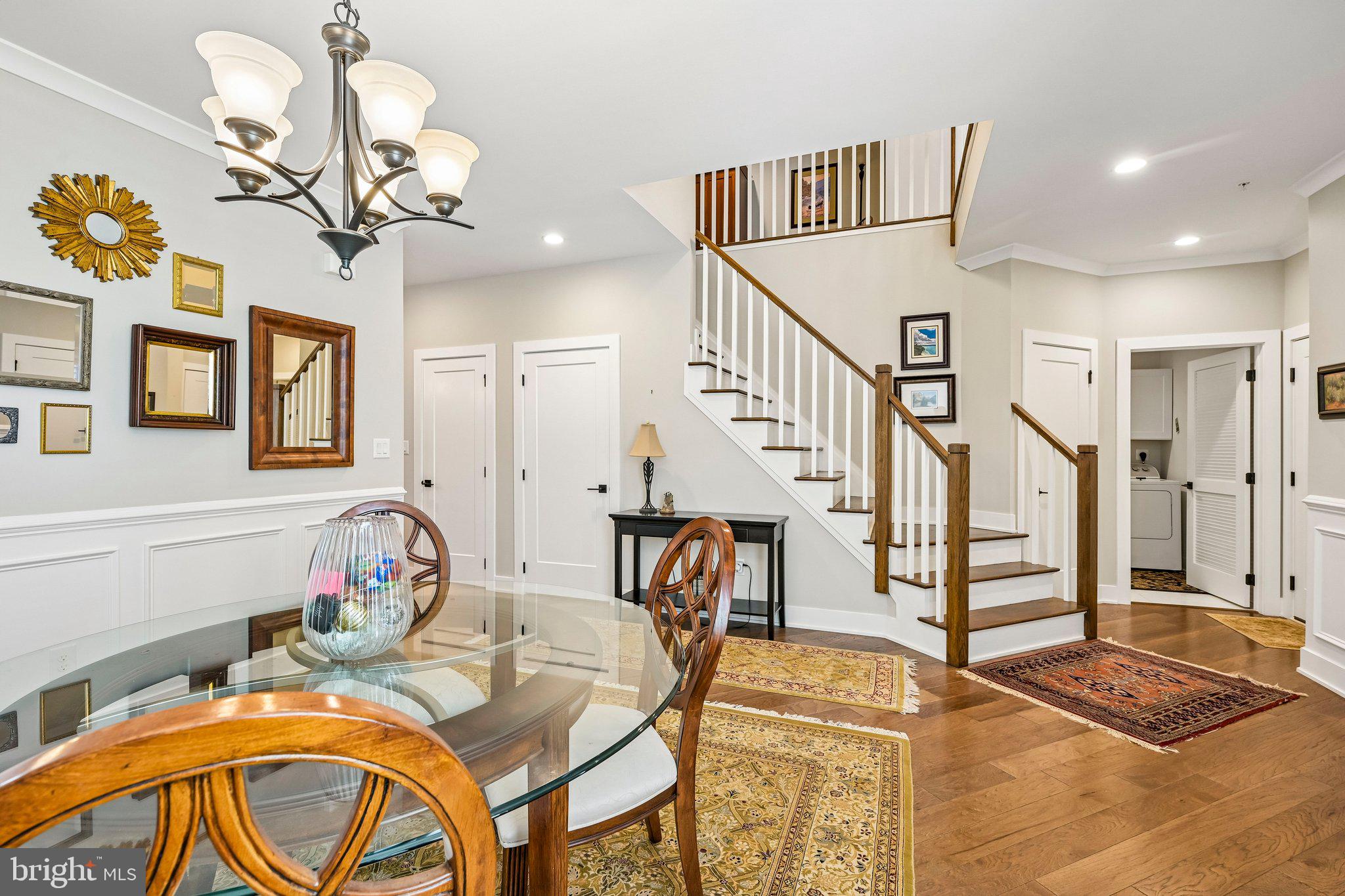 282 HOPEWELL DRIVE