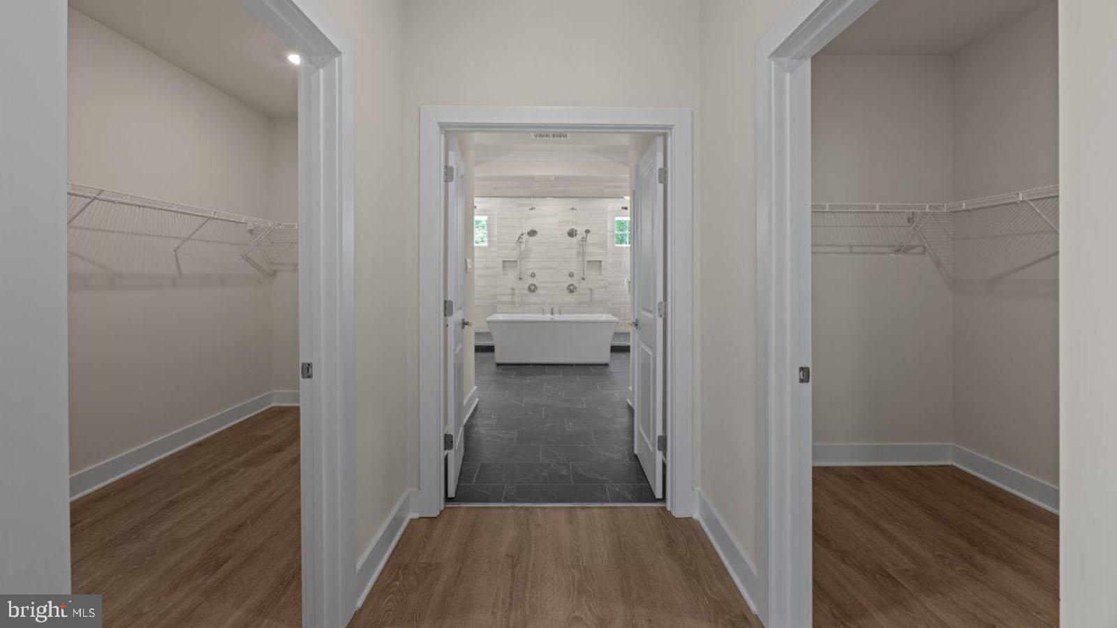 STILLVIEW ACRES - Residential