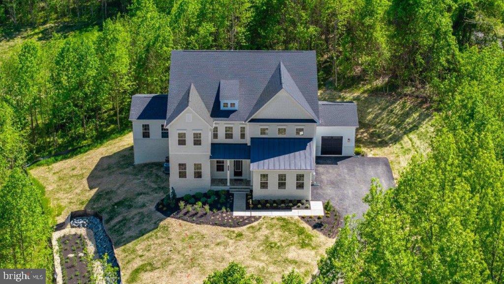 STILLVIEW ACRES - Residential