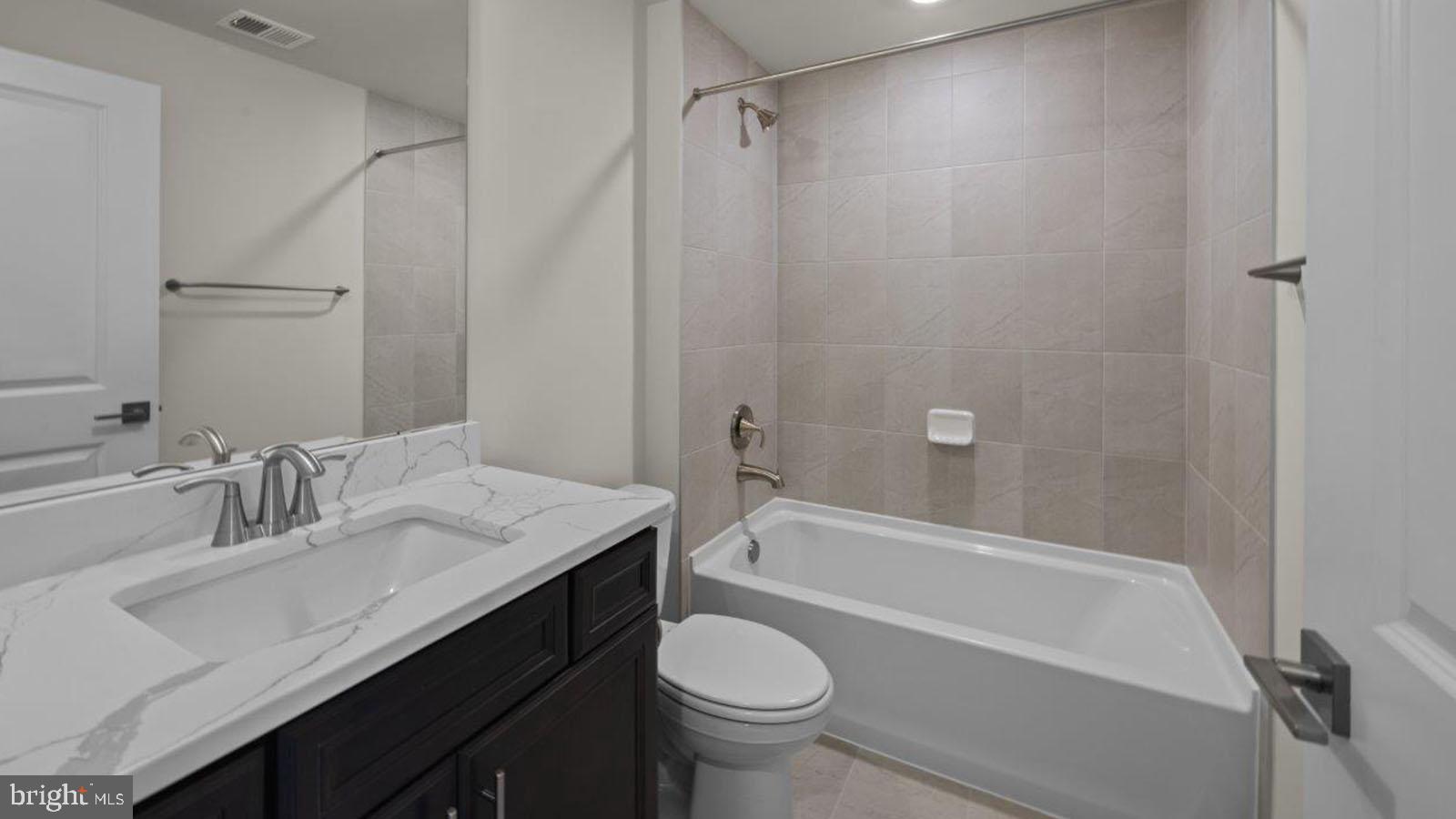 STILLVIEW ACRES - Residential