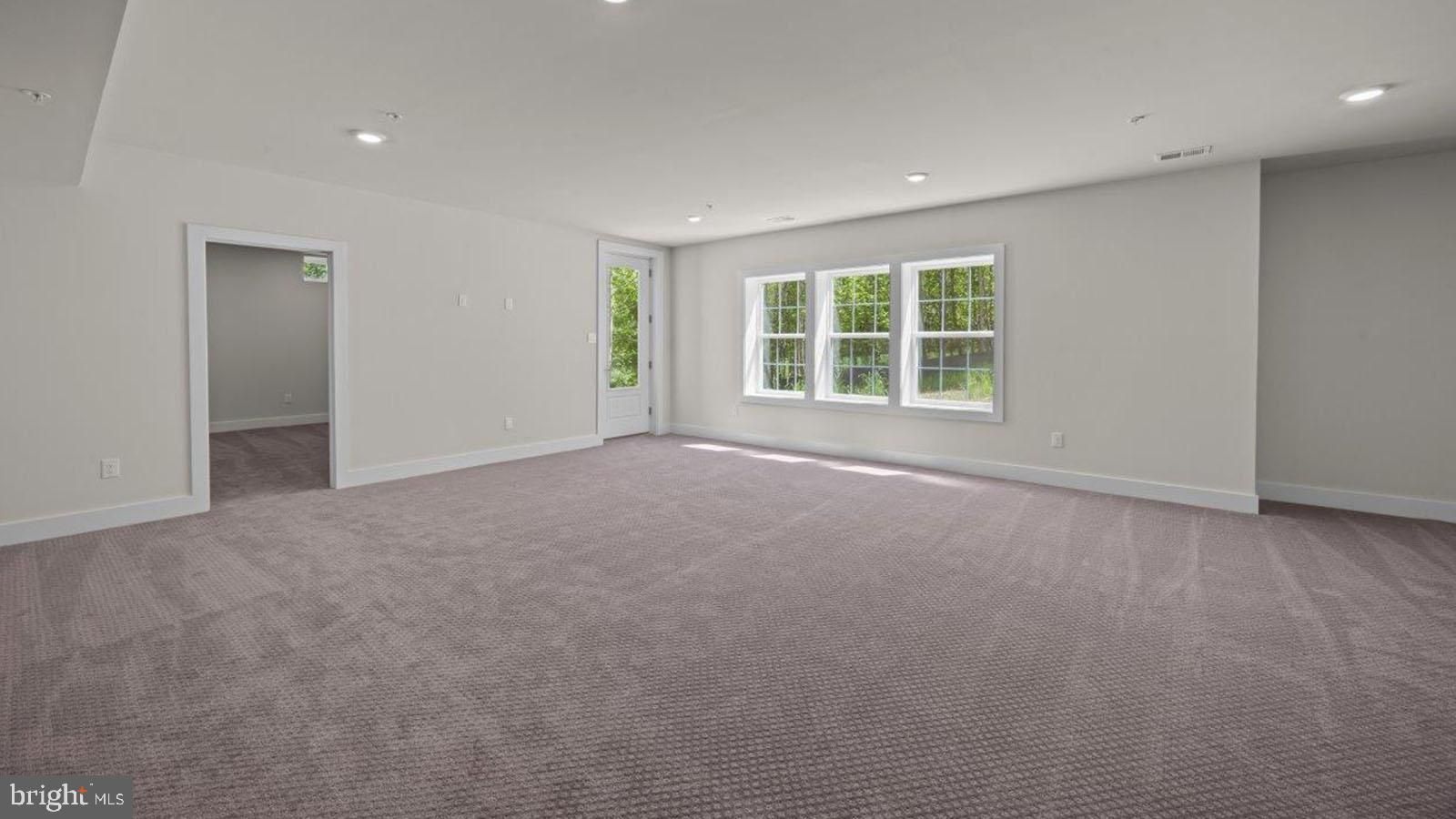 STILLVIEW ACRES - Residential