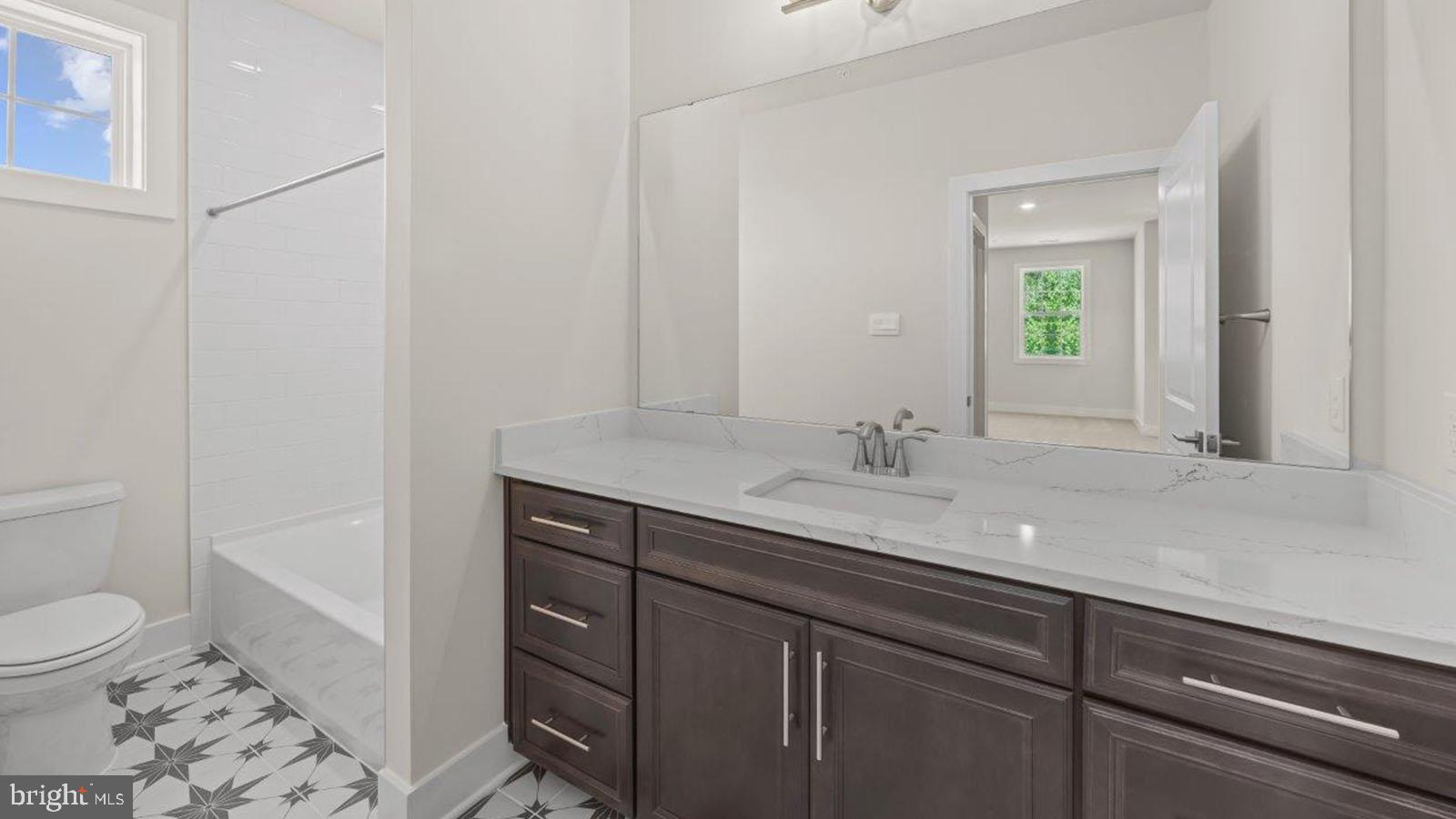 STILLVIEW ACRES - Residential