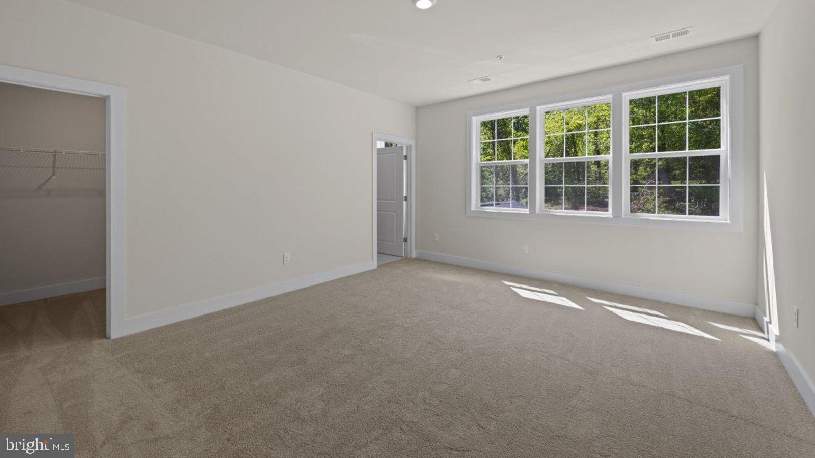 STILLVIEW ACRES - Residential