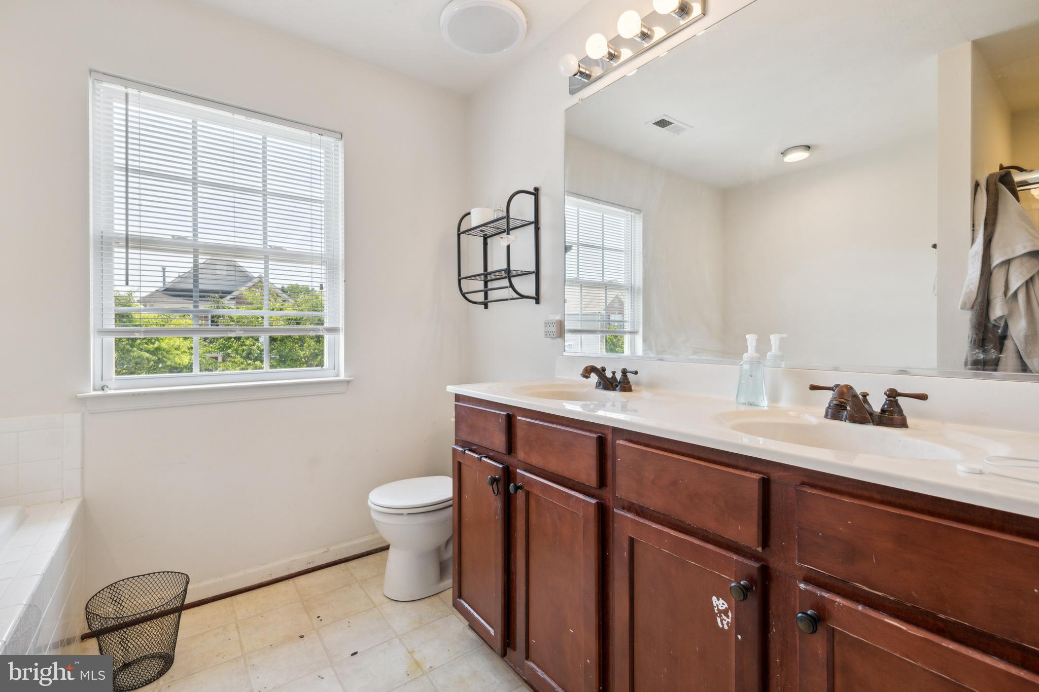 MIRAMAR LANDING - Residential