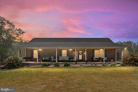 2050 BACK ROAD WOODSTOCK VA 22664