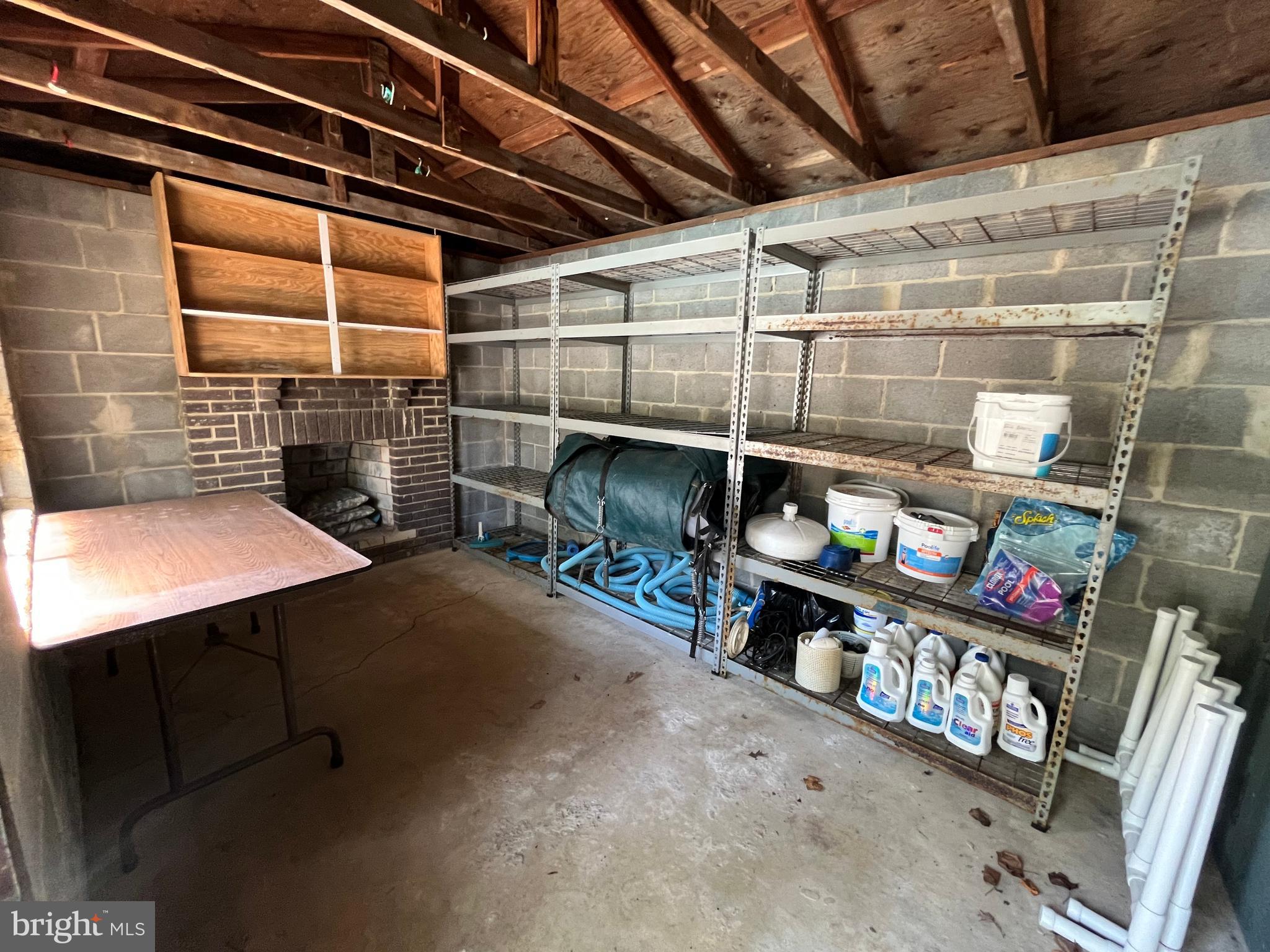 GRAHAM PARK SHORES - Residential