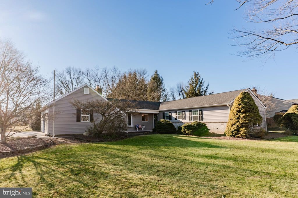 Photo of 23 Wooden Bridge Court, SOUTHAMPTON, PA 18966 (MLS # PABU2112370)