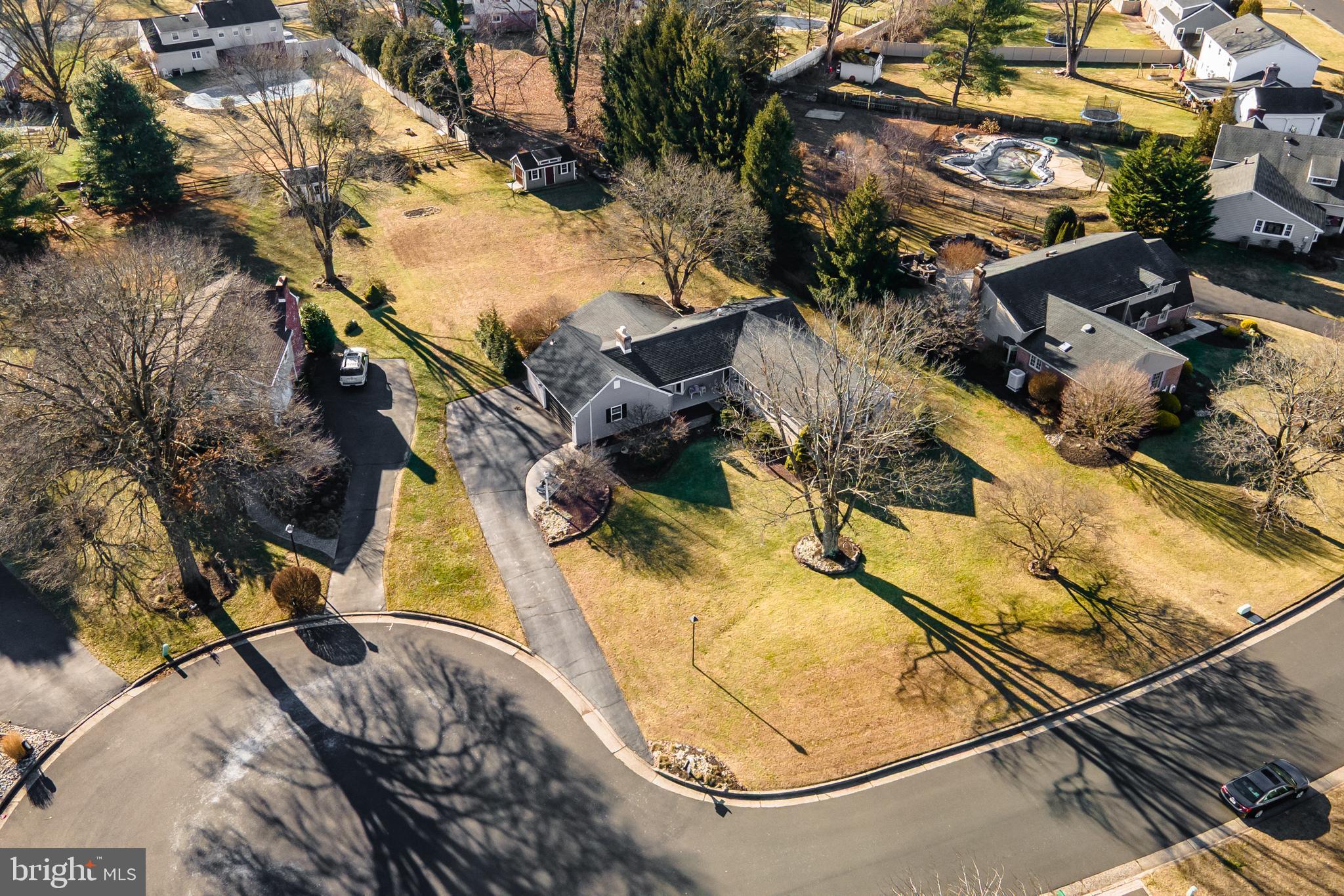 HILLCRESTSHIRE - Residential