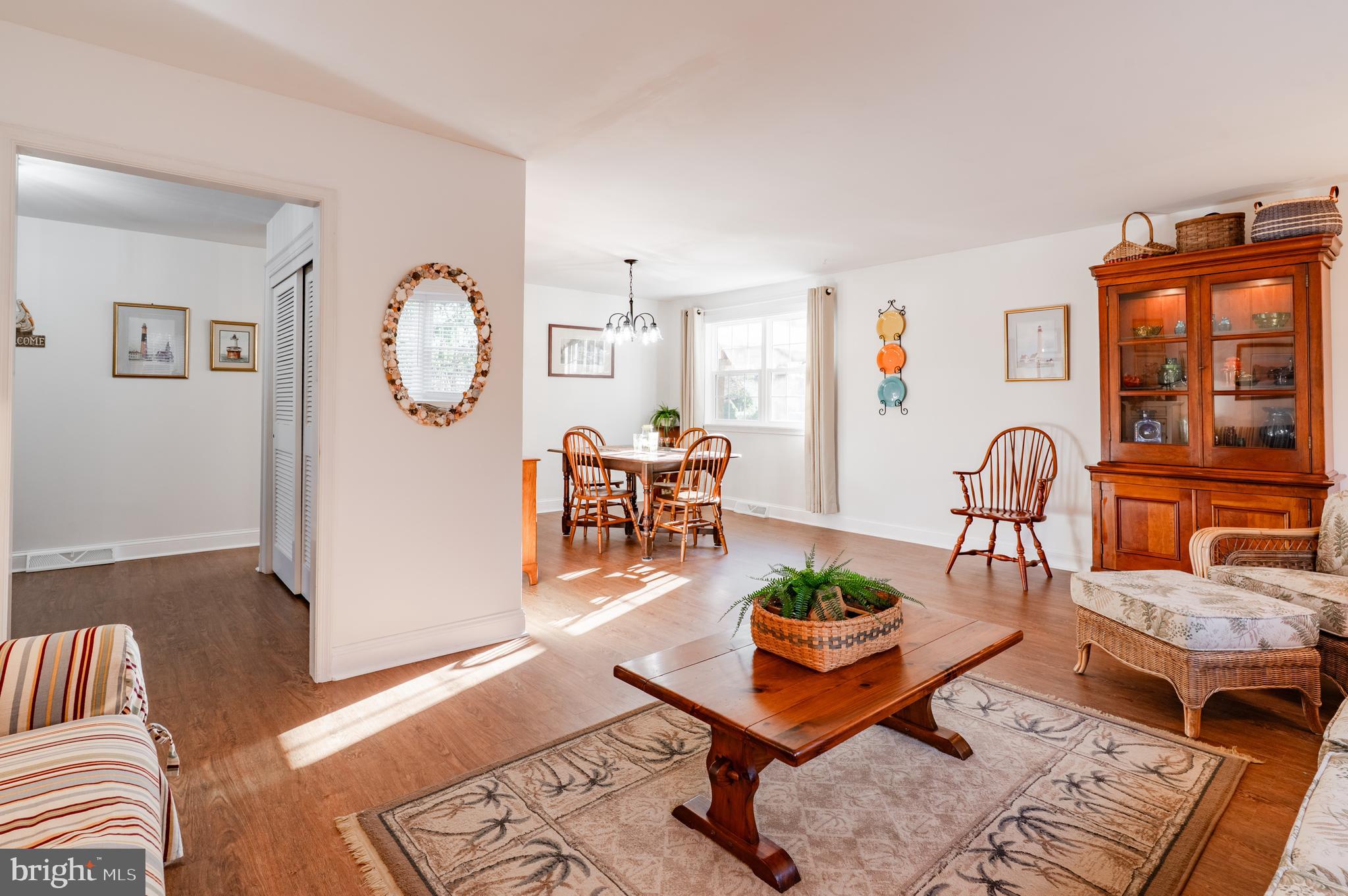 HILLCRESTSHIRE - Residential