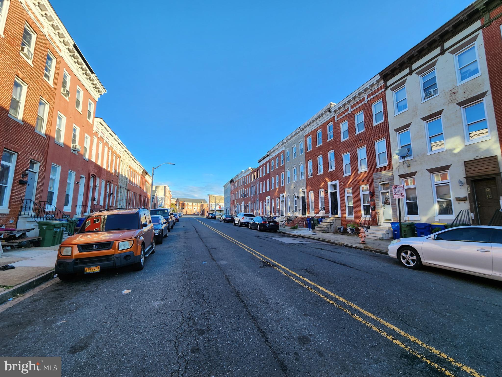 SANDTOWN-WINCHESTER - Residential