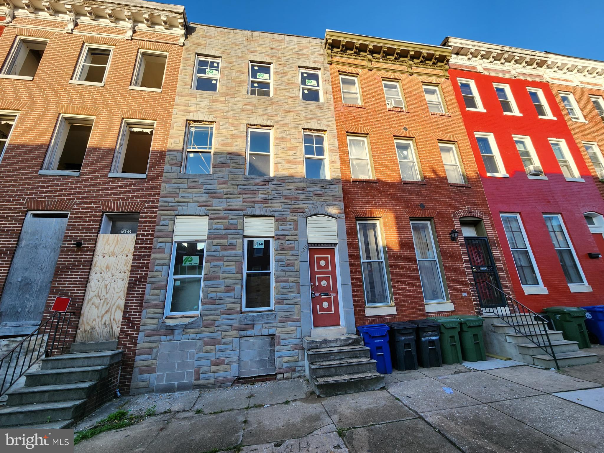 SANDTOWN-WINCHESTER - Residential