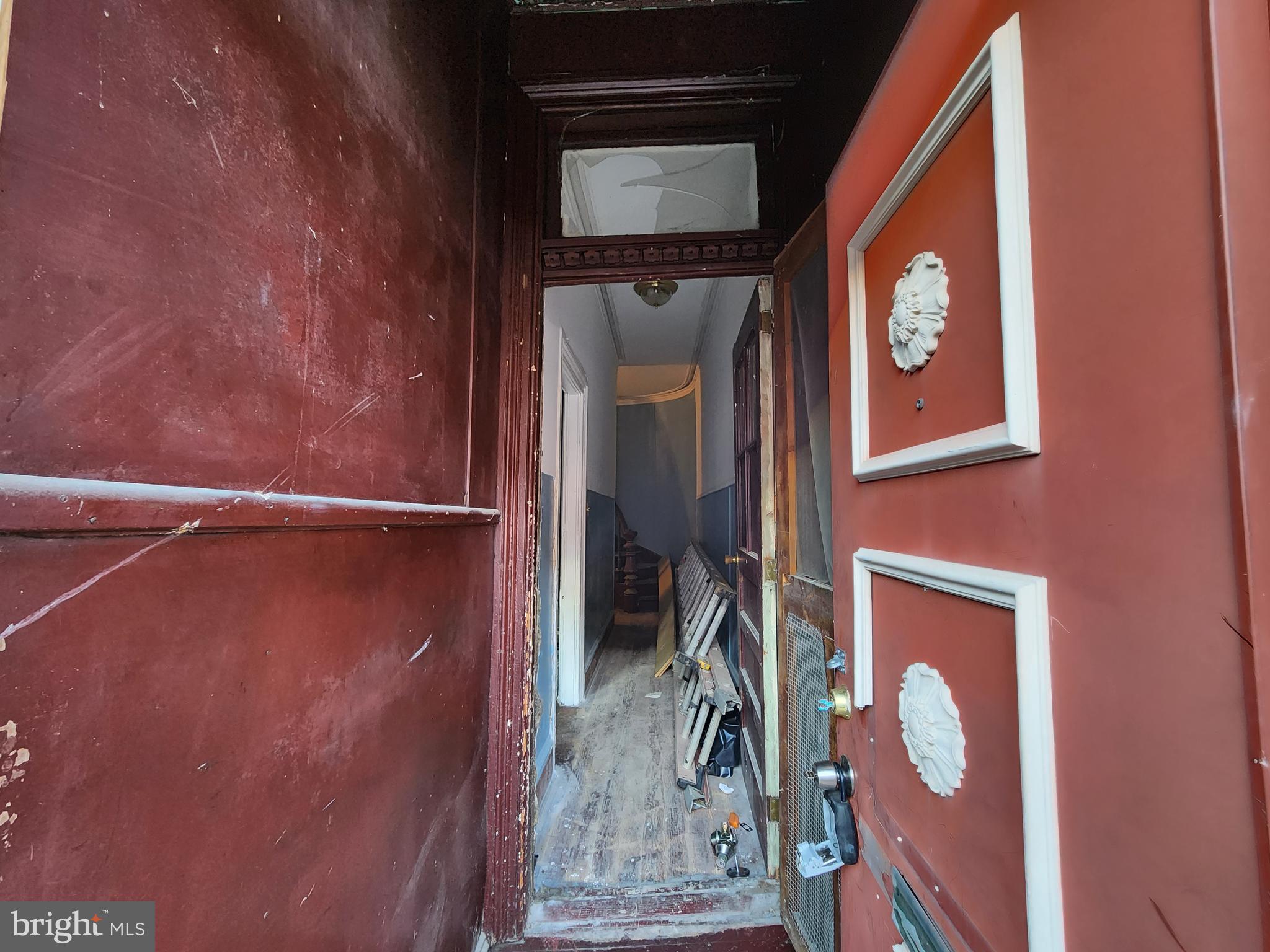 SANDTOWN-WINCHESTER - Residential