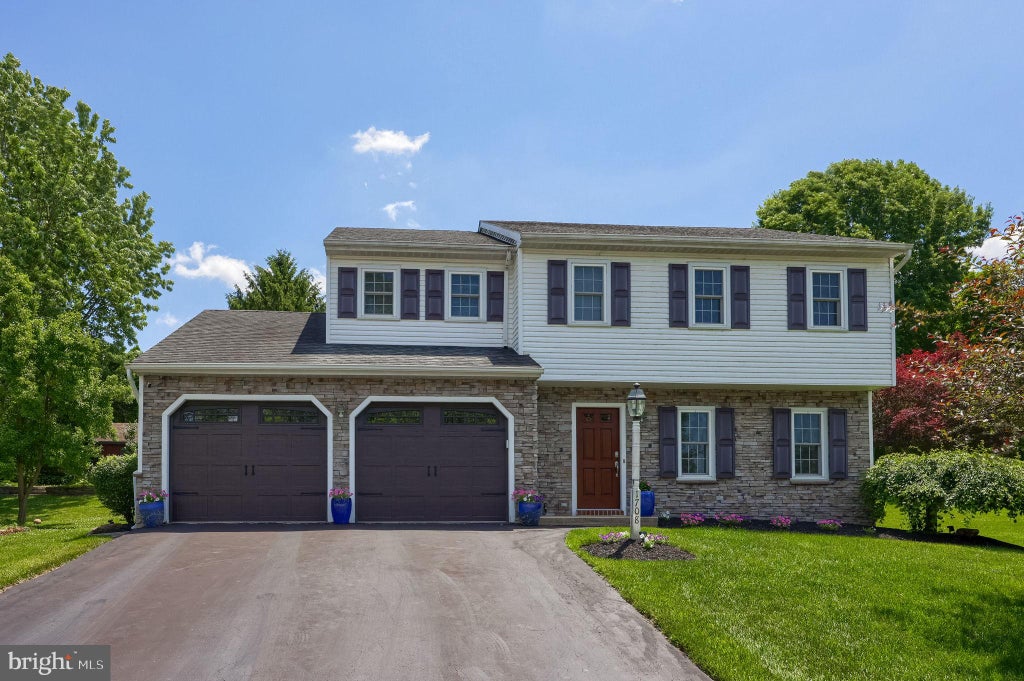 Photo of 1708 White Water Road, LANCASTER, PA 17603 (MLS # PALA2093376)