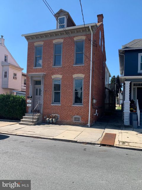 Photo of 815 Locust Street, COLUMBIA, PA 17512 (MLS # PALA2076802)