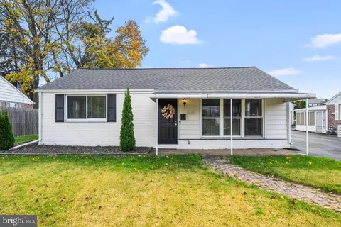 569 Kingwood Road, King Of Prussia, PA MLS: PAMC2161278