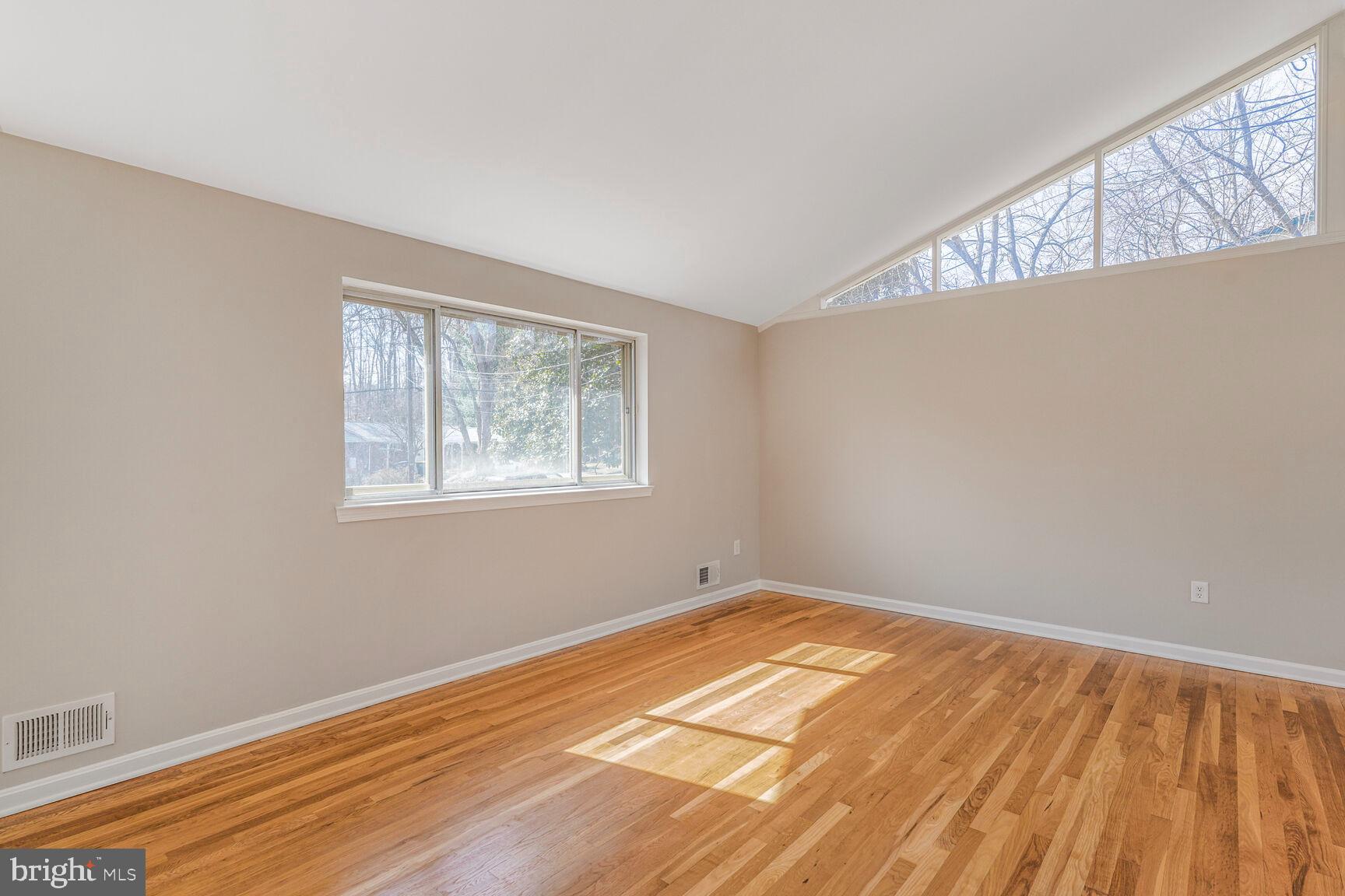 KINGS PARK - Residential