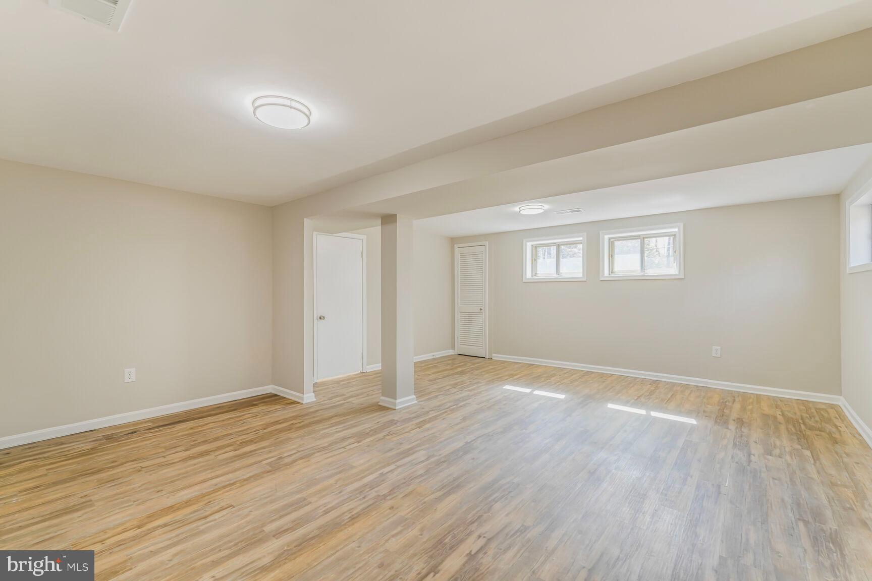 KINGS PARK - Residential